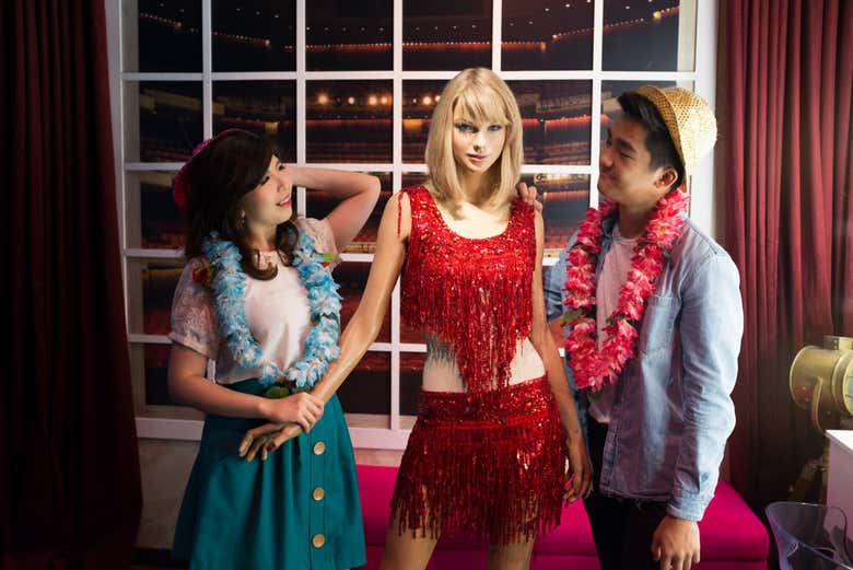 Posando con Taylor Swift